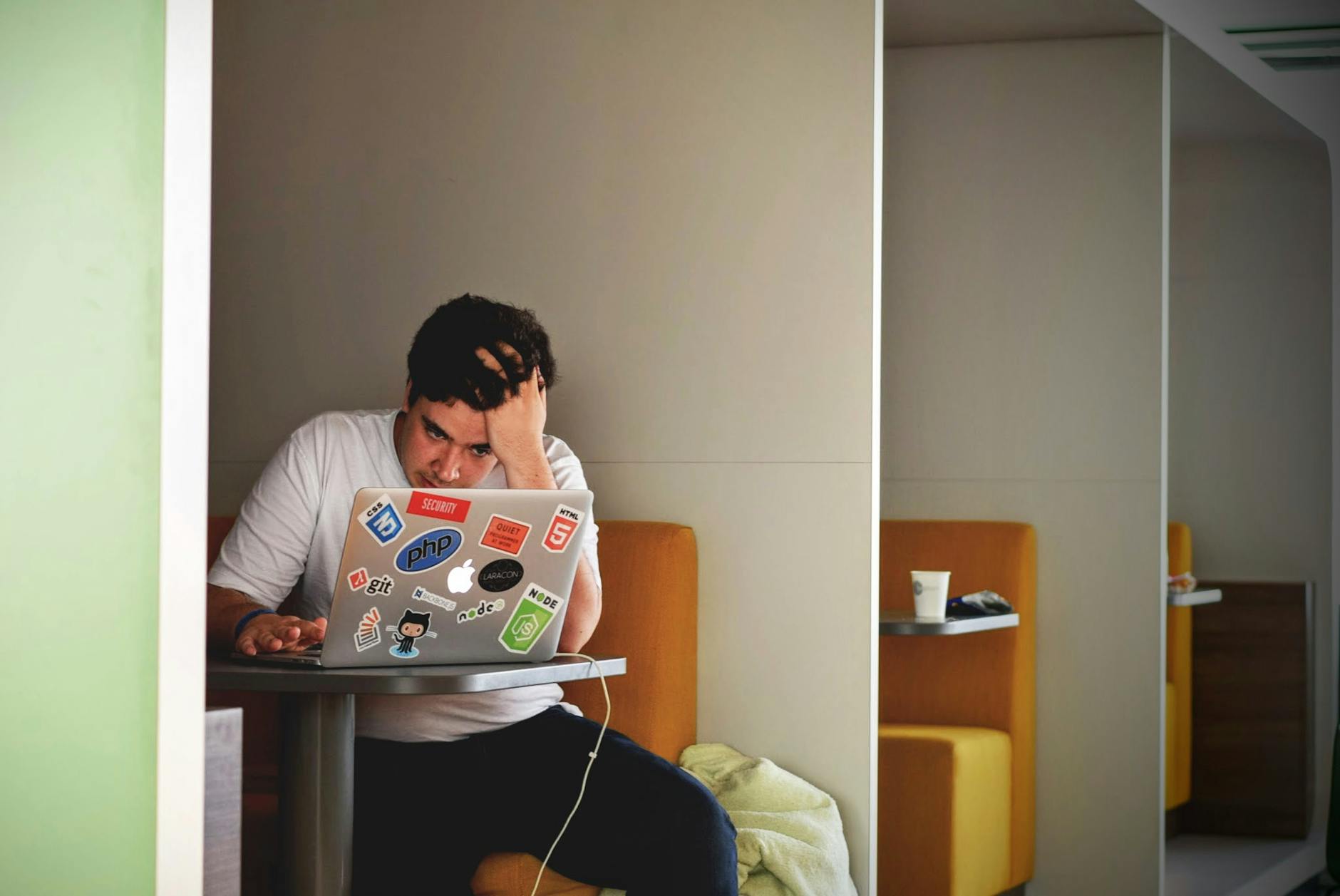 PHP COM LARAVEL