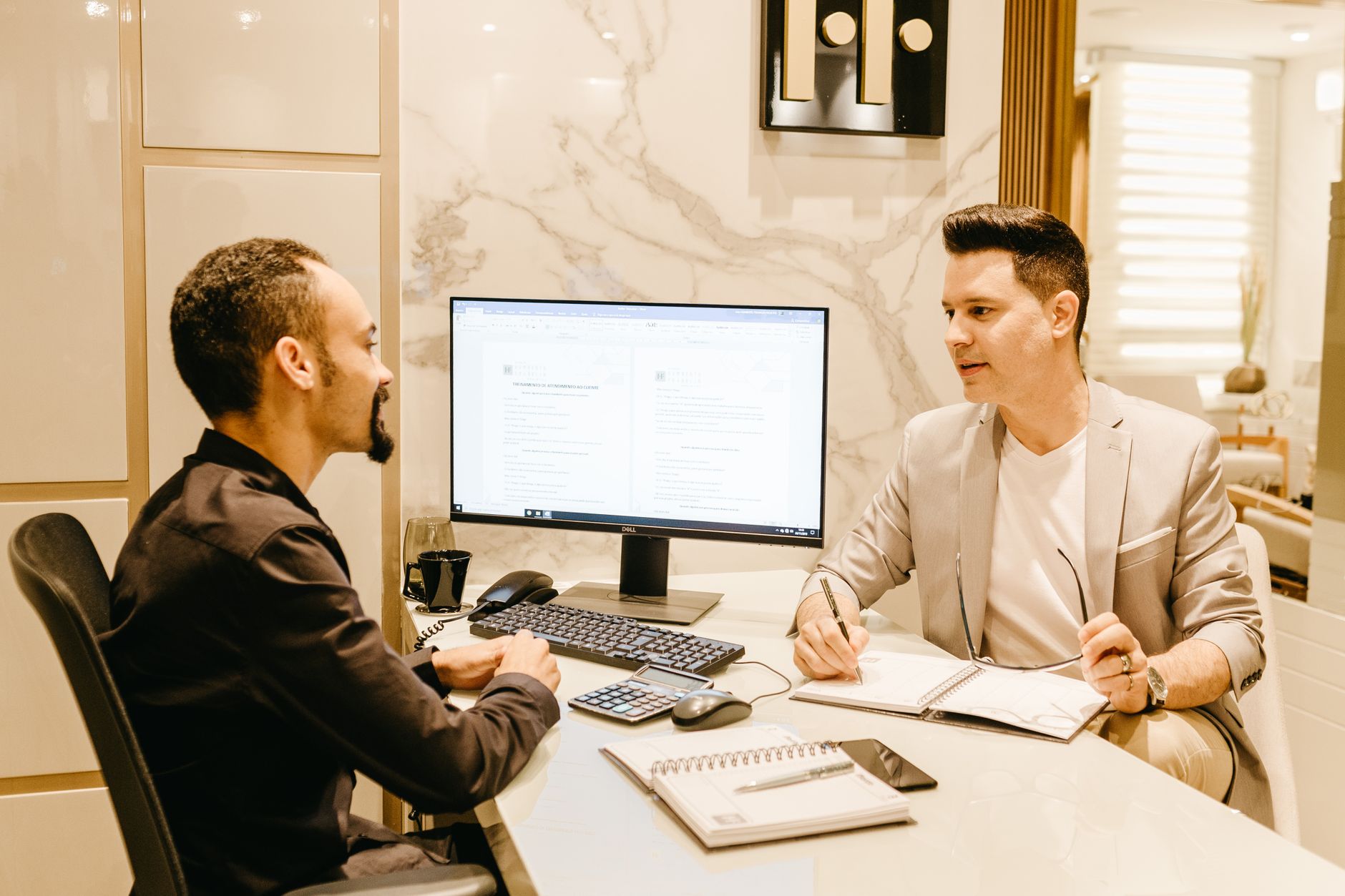 A Carreira de Consultor de Empresas: O que é preciso?